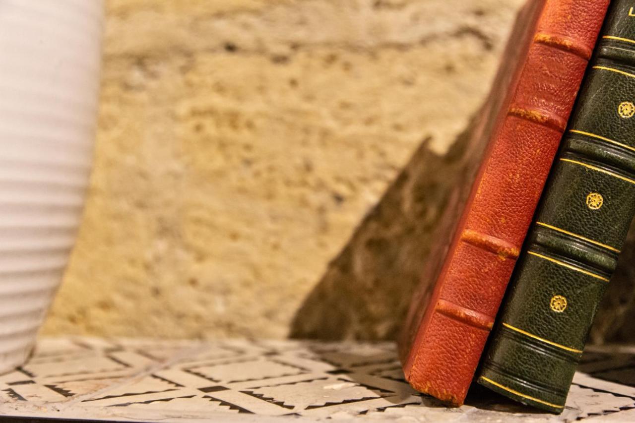 فندق Artemisia Domus - Centro Storico نابولي المظهر الخارجي الصورة